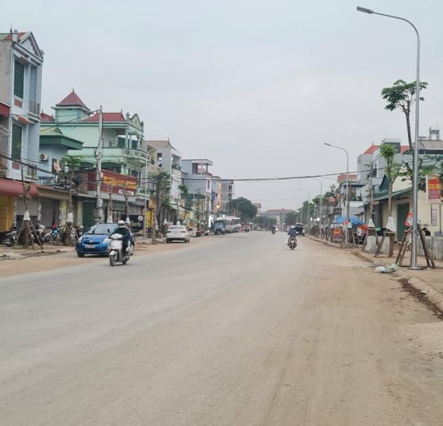 Càn bán lô đất 100m2 Hòa Lạc, ngay ngã 3 Áp Phích Vân Lôi. LH 0932 569 112