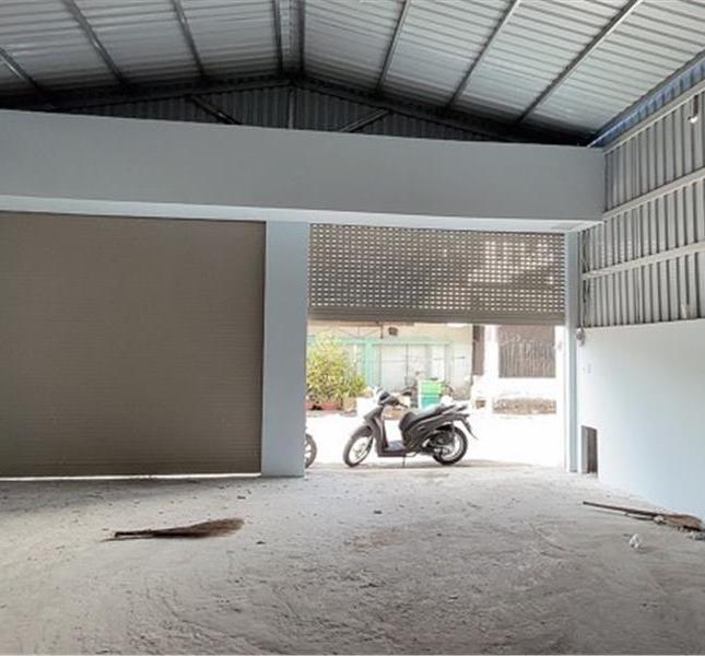 Bán  Nhà Xưởng Hiệp Thành Quận 12 - Hơn 260m2, Ngang 8m, Nở Hậu Hơn 12m - Ngay Kcn Tân Thới